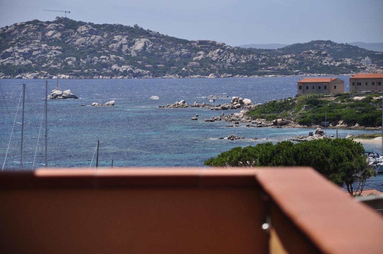 Appartamentino Panoramico...Con Finestra Sul Mare! La Maddalena  Bagian luar foto