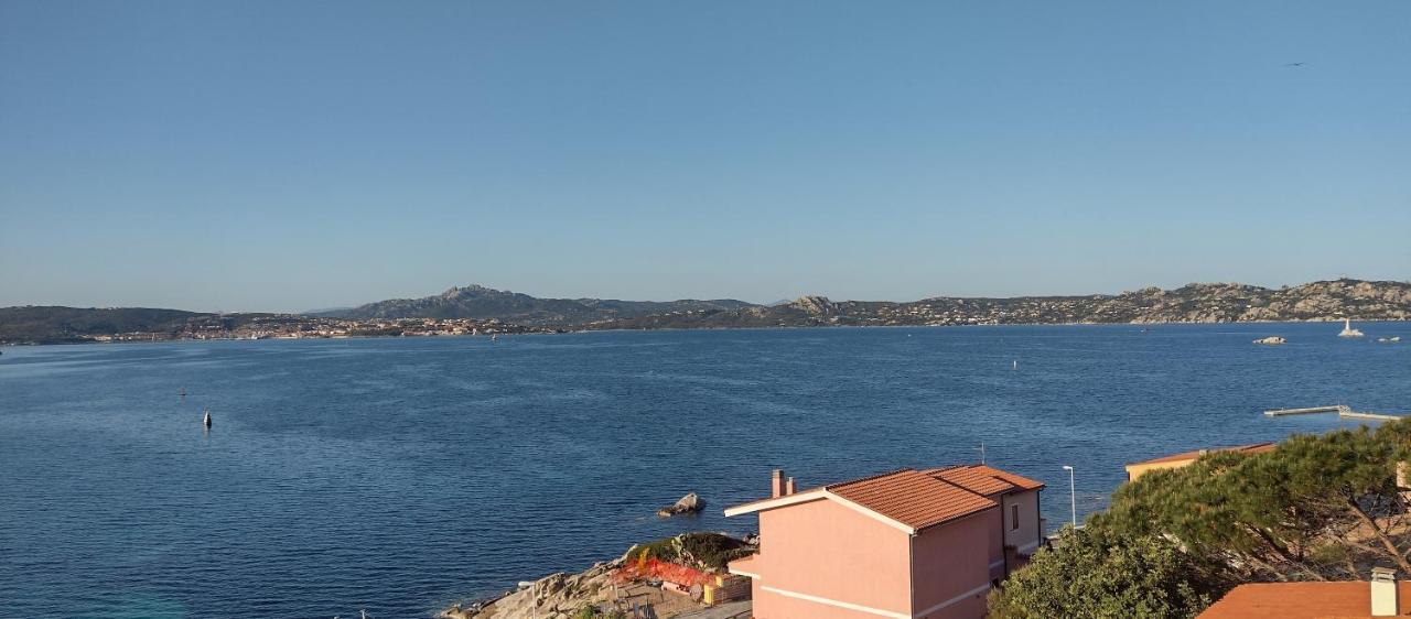 Appartamentino Panoramico...Con Finestra Sul Mare! La Maddalena  Bagian luar foto