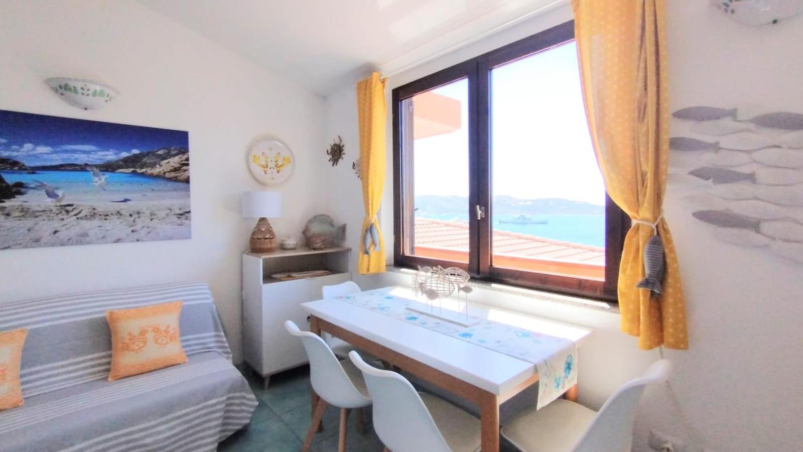 Appartamentino Panoramico...Con Finestra Sul Mare! La Maddalena  Bagian luar foto