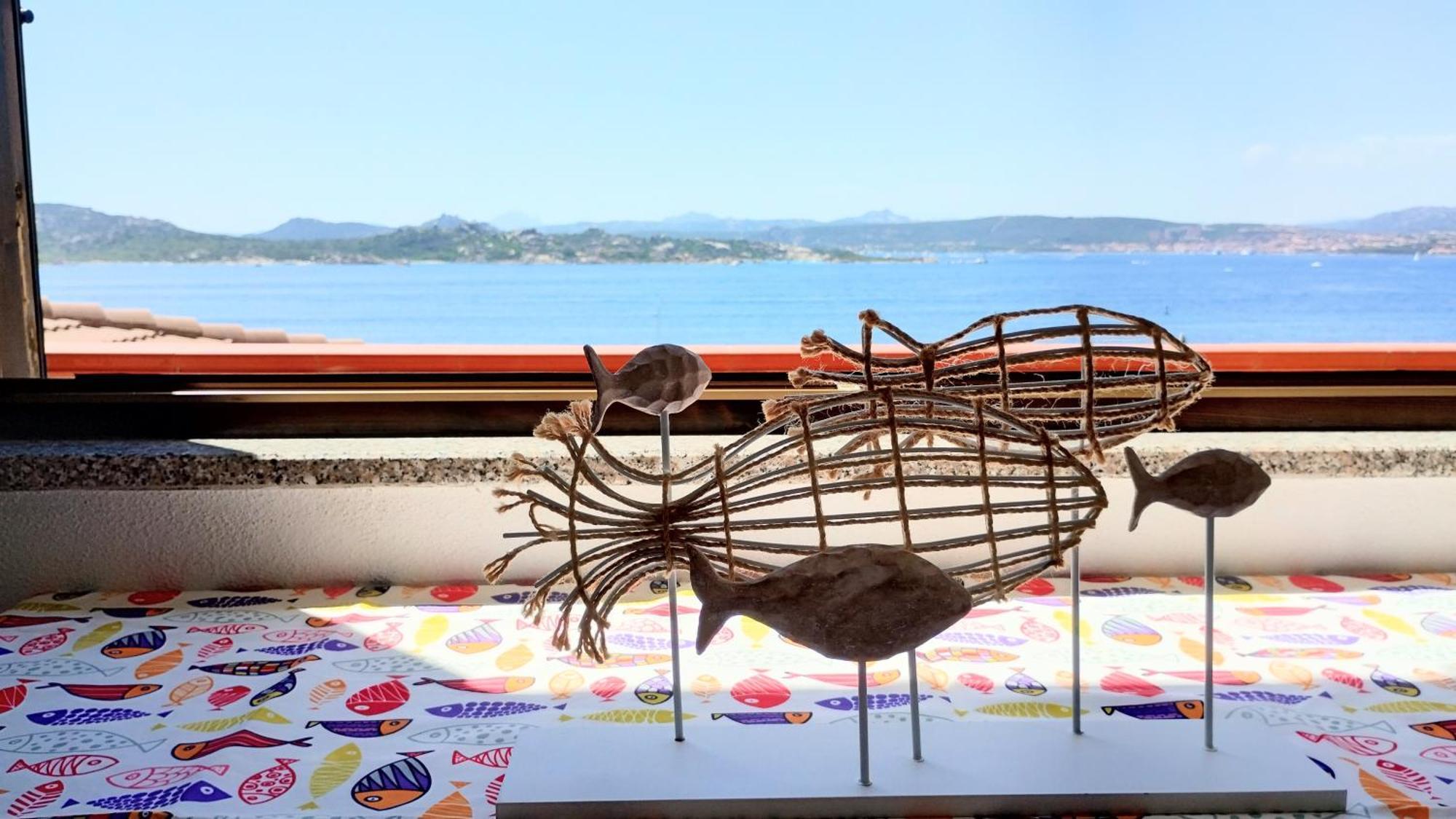 Appartamentino Panoramico...Con Finestra Sul Mare! La Maddalena  Bagian luar foto